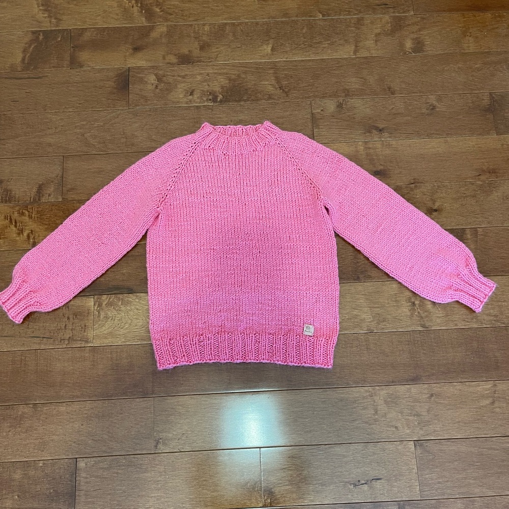 WOMENS HANDMADE KNIT SWEATER SIZE S/M